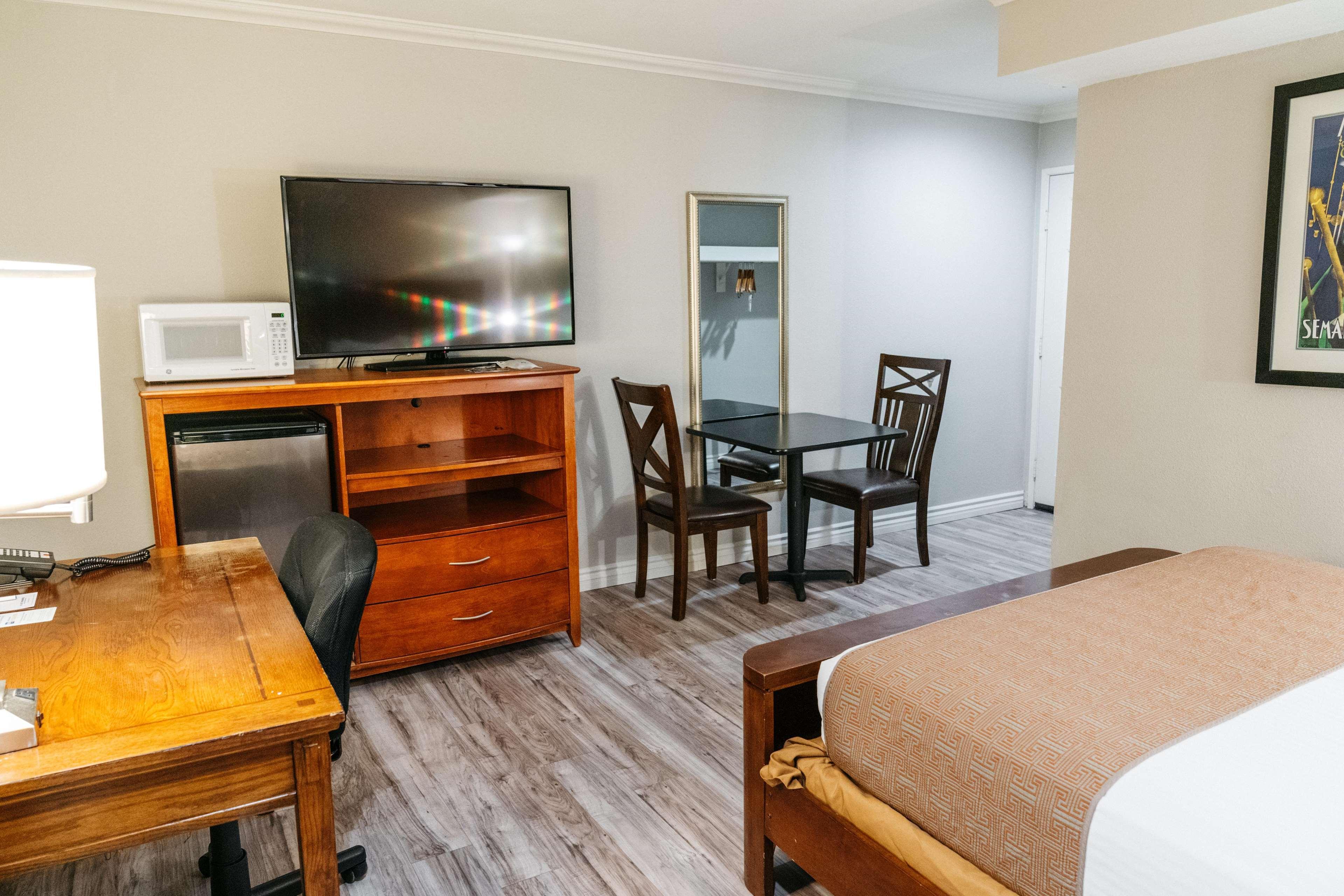 Best Western Palm Garden Inn Westminster Eksteriør billede