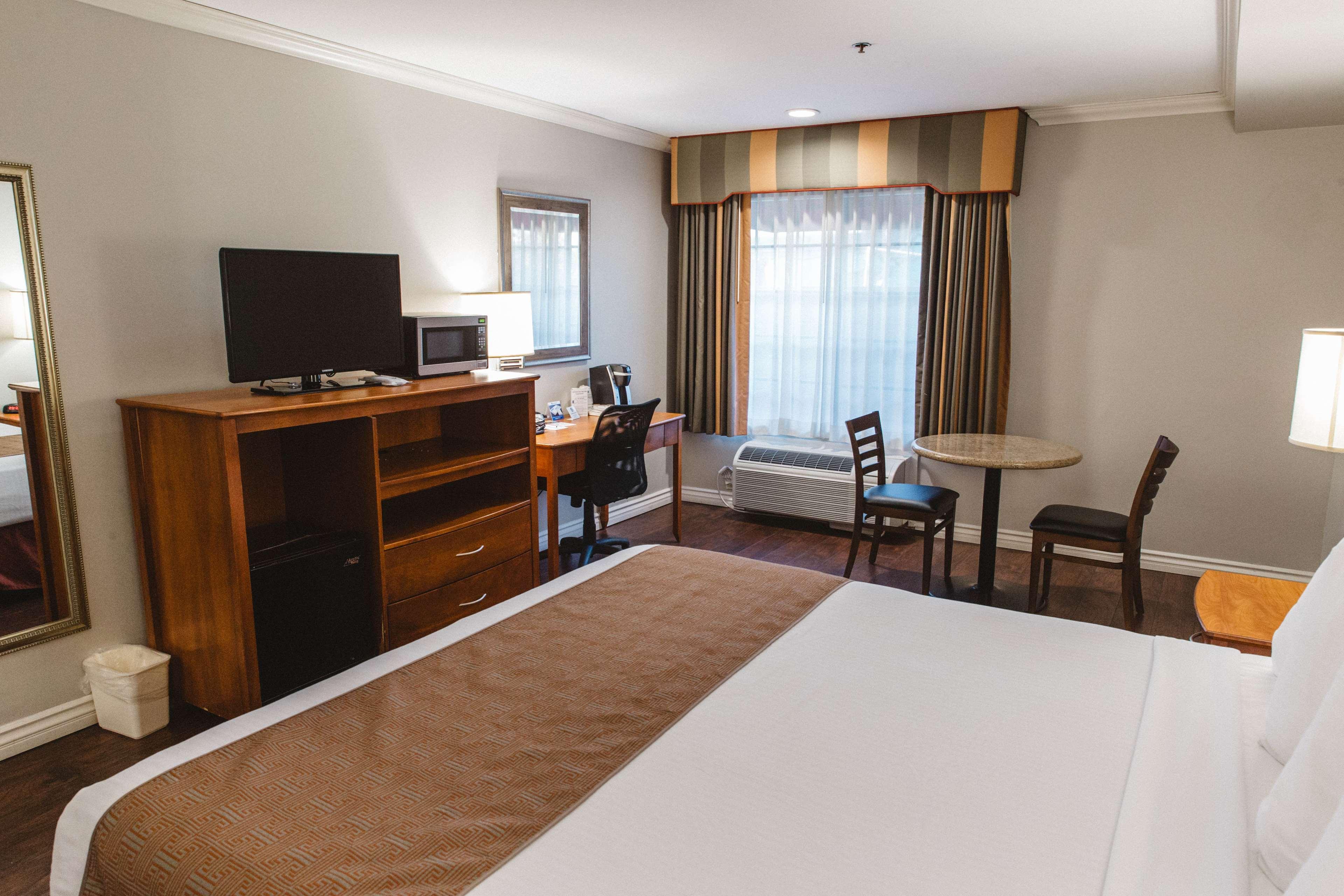 Best Western Palm Garden Inn Westminster Eksteriør billede