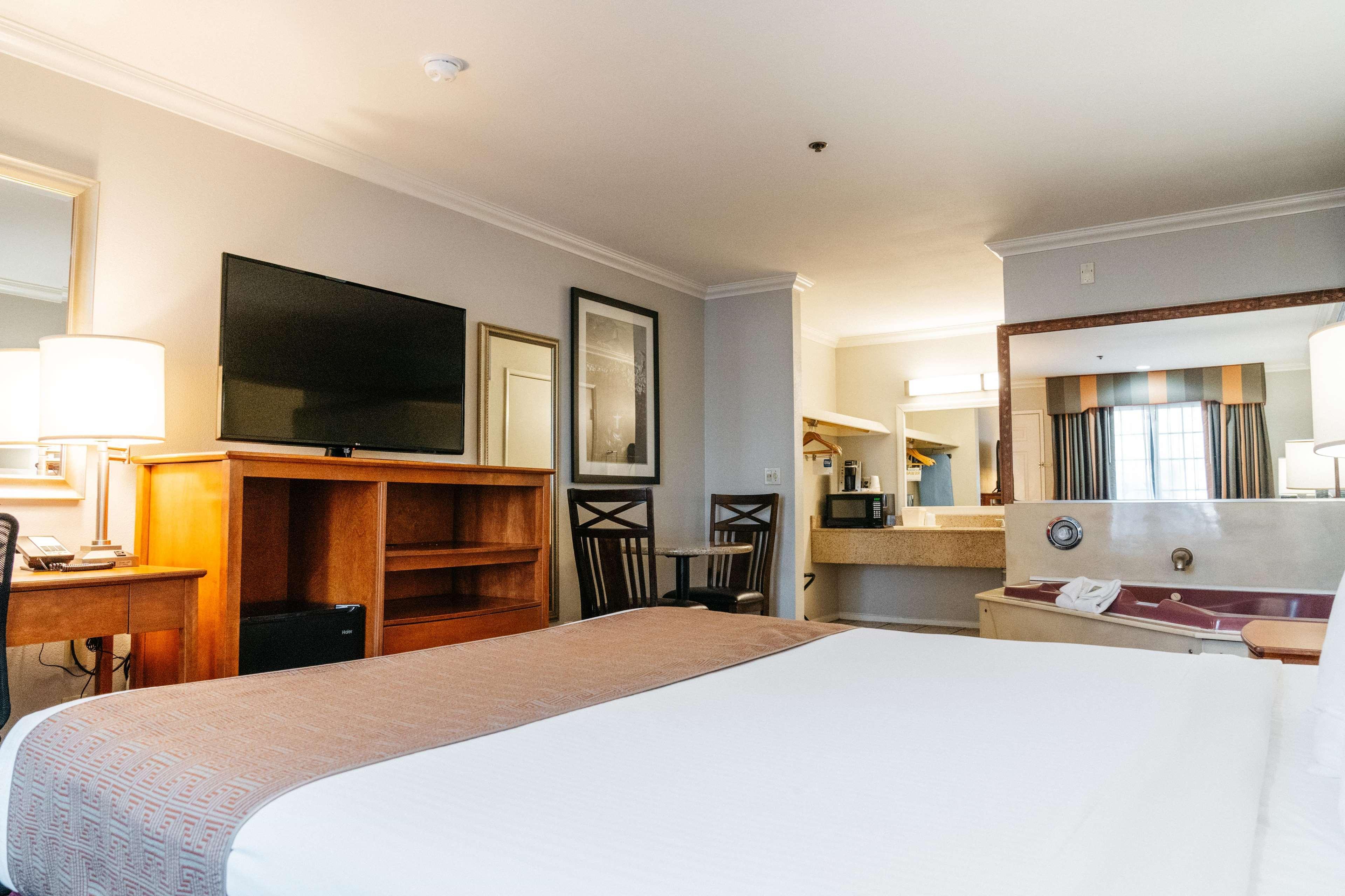 Best Western Palm Garden Inn Westminster Eksteriør billede